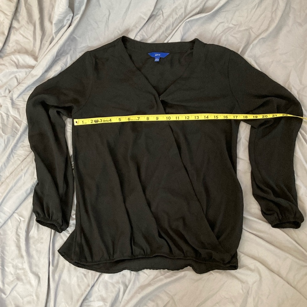 3 for $10 | Apt 9 black cross front blouse, small
